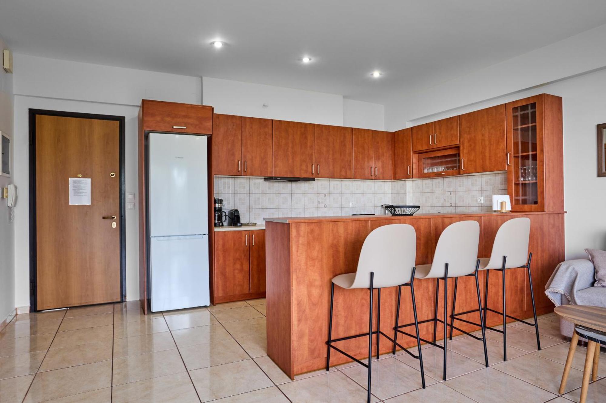 Chios Town Apartment - Heart Of Chios Town With 2 Minute Walk To The Beach Экстерьер фото